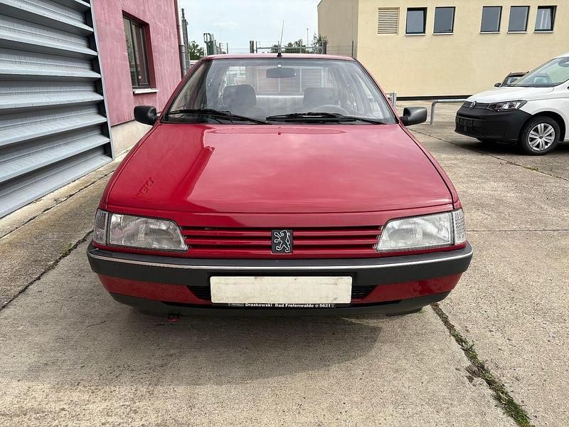 Rot Gebraucht 1991 Peugeot 405 Limousine | 1.999 € - Bild 1/4