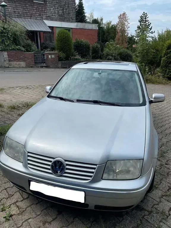 Gebraucht VW Bora Comfortline 105 PS (77 kW) 2000 Silber Limousine