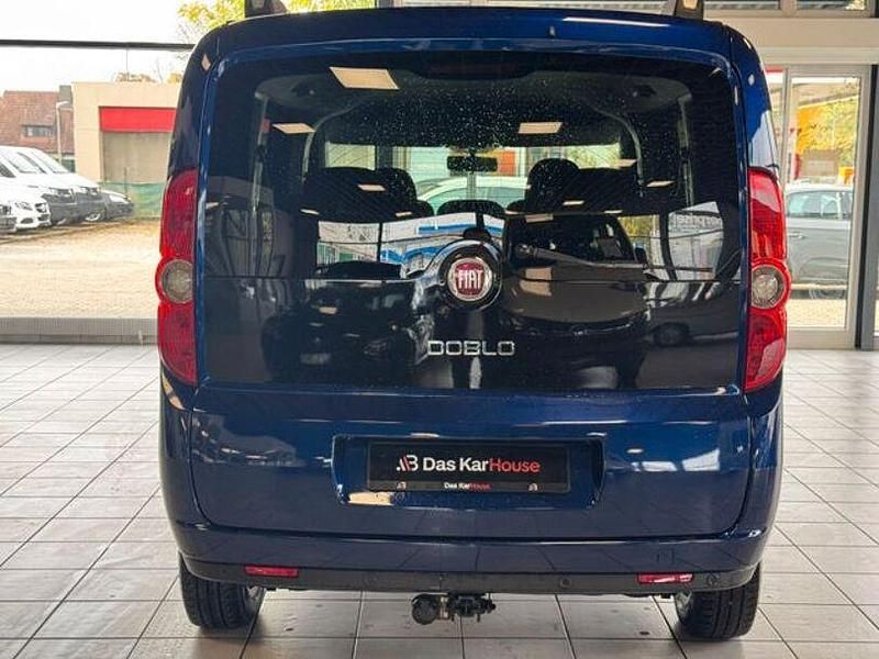 Gebraucht Fiat Doblò 135 PS (99 kW) 2014 Blau Van / Kleinbus