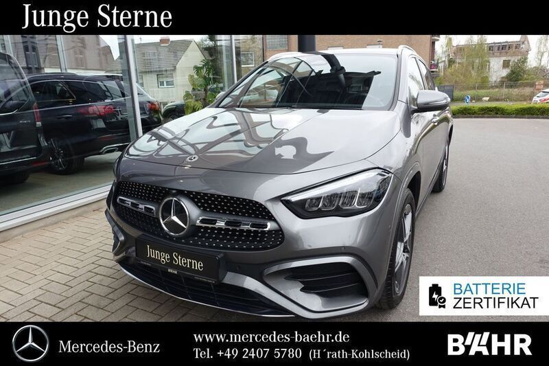 Lack mountaingrau Gebraucht 2023 Mercedes GLA250 AMG SUV | 44.450 € (Teuer) - Bild 1/4