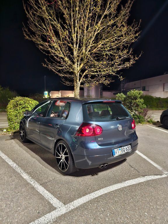 Blau Gebraucht 2004 VW Golf IV GTI Limousine | 3.500 € (Superpreis) - Bild 1/4