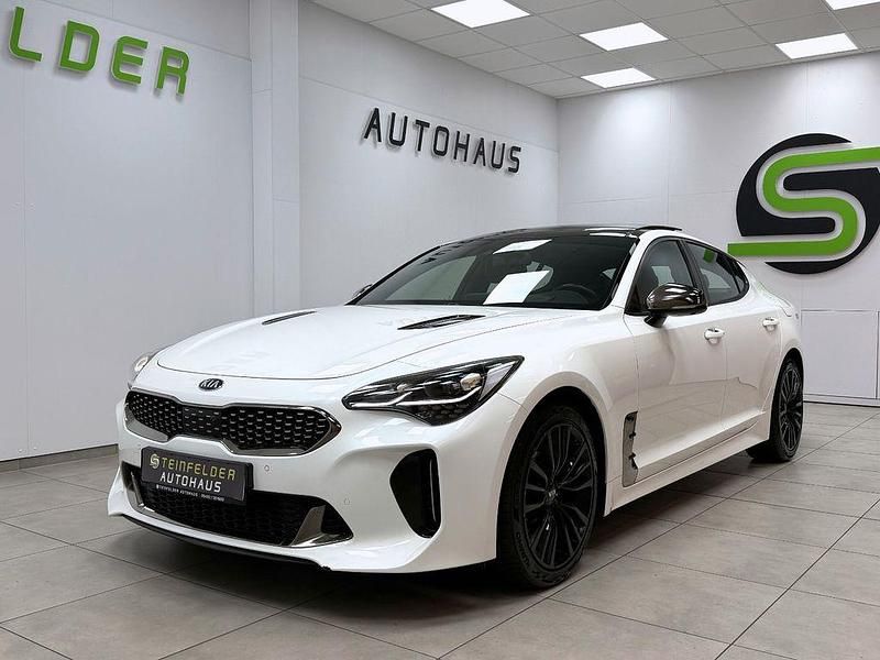 Gebraucht Kia Stinger GT-Line 200 PS (147 kW) 2018 Weiß Kleinwagen