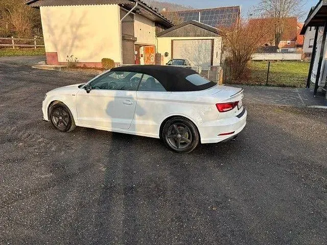 Gebraucht Audi A3 Cabriolet Ambiente 150 PS (110 kW) 2018 Weiß Cabrio