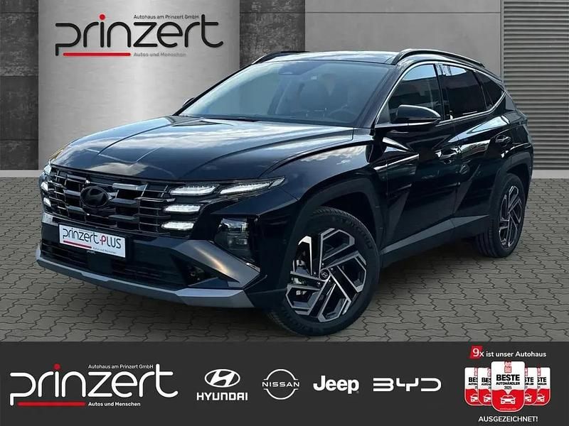 Abyss black Neu 2025 Hyundai Tucson Prime SUV | 44.470 € (Etwas zu teuer) - Bild 1/1