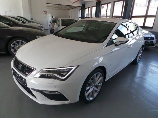 Gebraucht Seat Leon FR 125 PS (91 kW) 2018 Weiß metallic Limousine