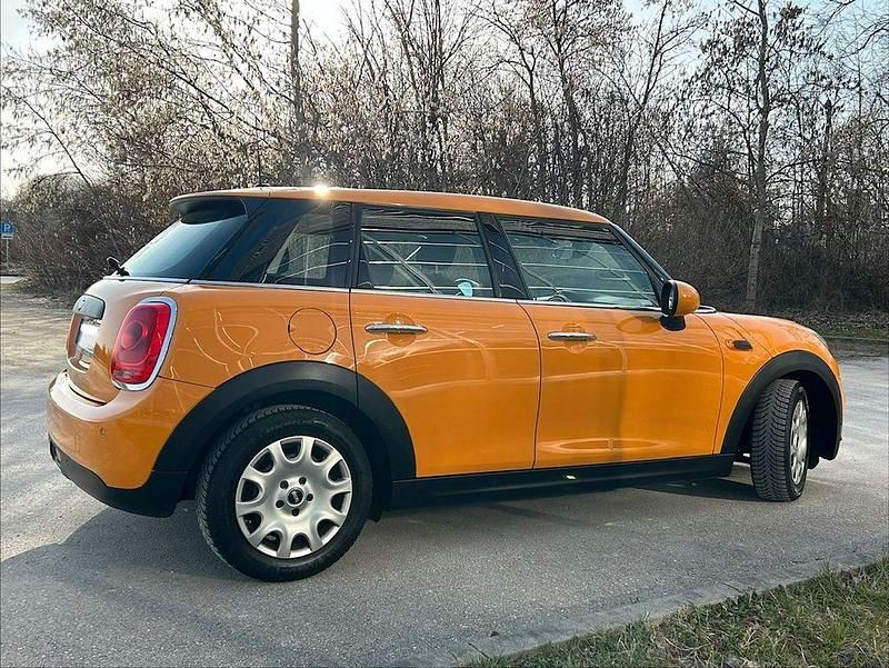 Gebraucht Mini ONE 102 PS (75 kW) 2015 Orange Kleinwagen
