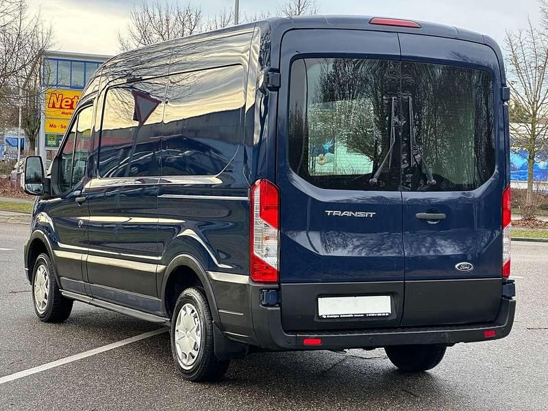 Gebraucht Ford Transit 105 PS (77 kW) 2022 Blazerblau Van / Kleinbus