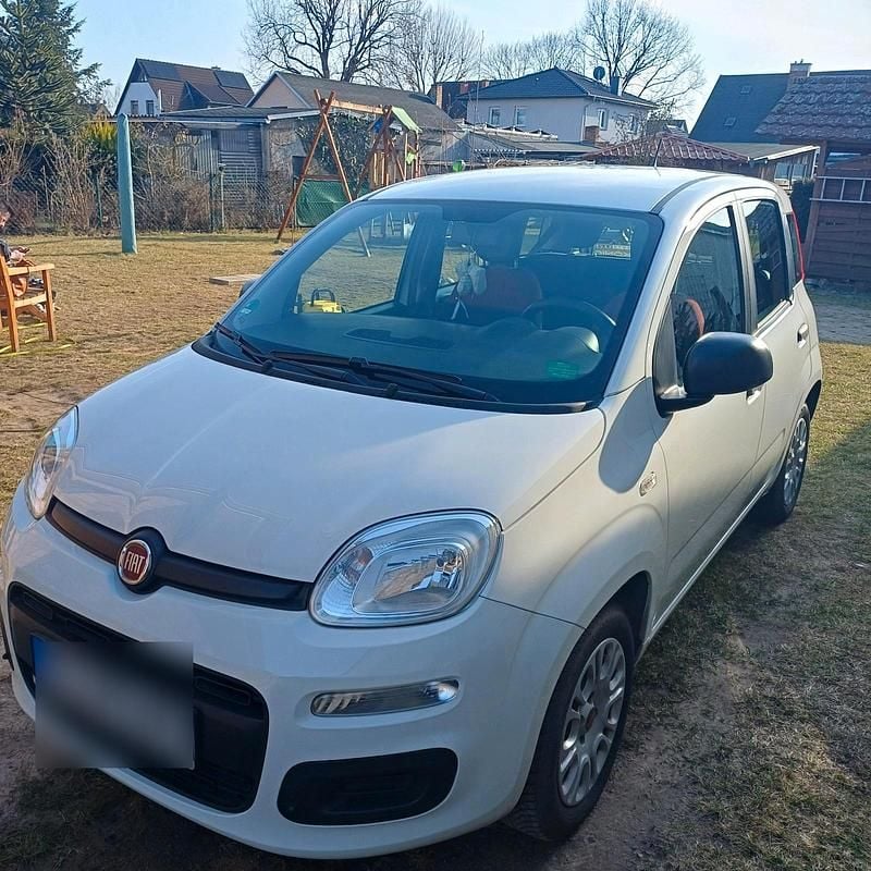 Gebraucht Fiat Panda Easy 69 PS (50 kW) 2019 Weiß Kleinwagen