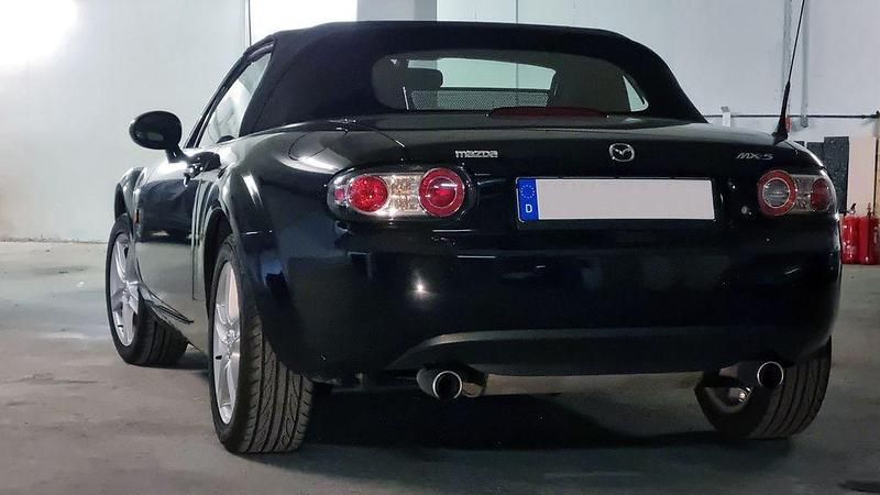 Gebraucht Mazda MX5 126 PS (92 kW) 2007 Schwarz Cabrio