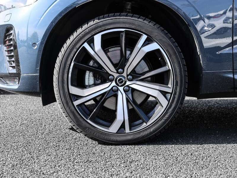 Gebraucht Volvo XC60 Ultimate 197 PS (144 kW) 2023 Blau SUV