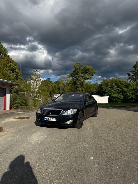 Schwarz Gebraucht 2006 Mercedes S320 Limousine | 6.900 € (Fairer Preis) - Bild 1/4