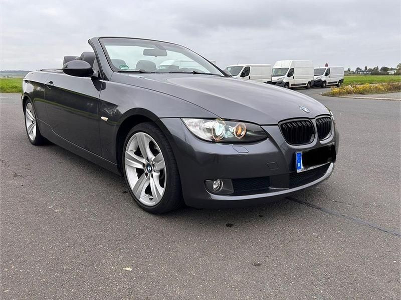 Grau Gebraucht 2007 BMW 325 Cabriolet Shadowline Cabrio | 9.450 € (Guter Preis) - Bild 1/4