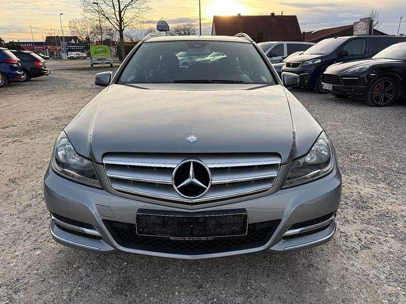 Gebraucht Mercedes C220 170 PS (125 kW) 2012 Silber Kombi