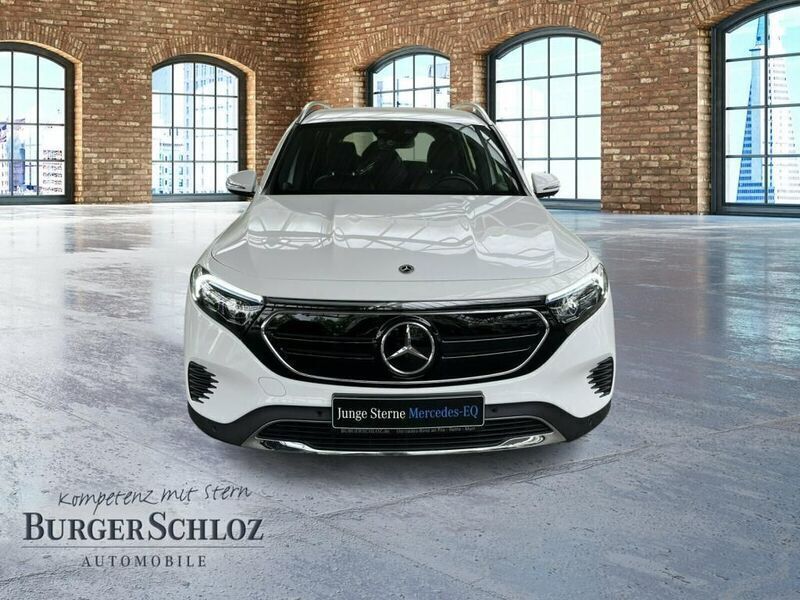 Gebraucht Mercedes EQB300 Progressive 167 kW (228 PS) 2022 Weiß unilack polarweiß SUV
