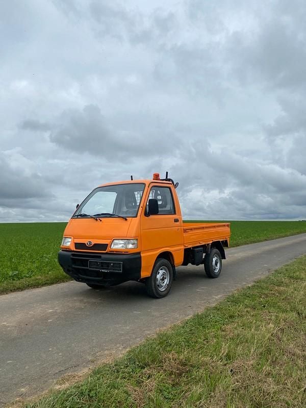 Orange Gebraucht 2001 Suzuki Carry Abholung | 5.800 € - Bild 1/4