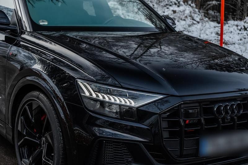 Gebraucht Audi SQ8 Comfort 435 PS (319 kW) 2019 Schwarz SUV