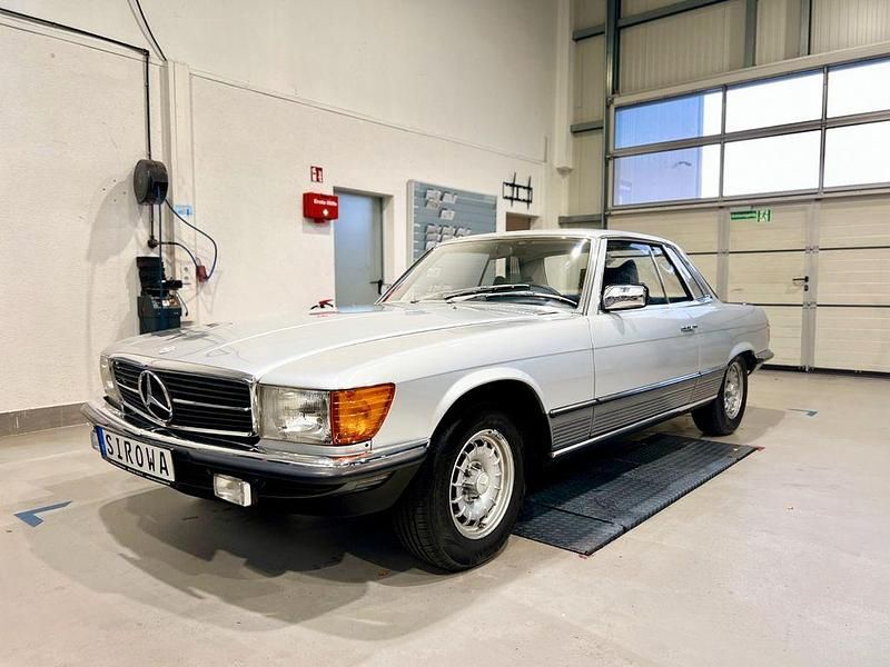 Silber Gebraucht 1978 Mercedes SLC450 Coupé | 80.000 € - Bild 1/4