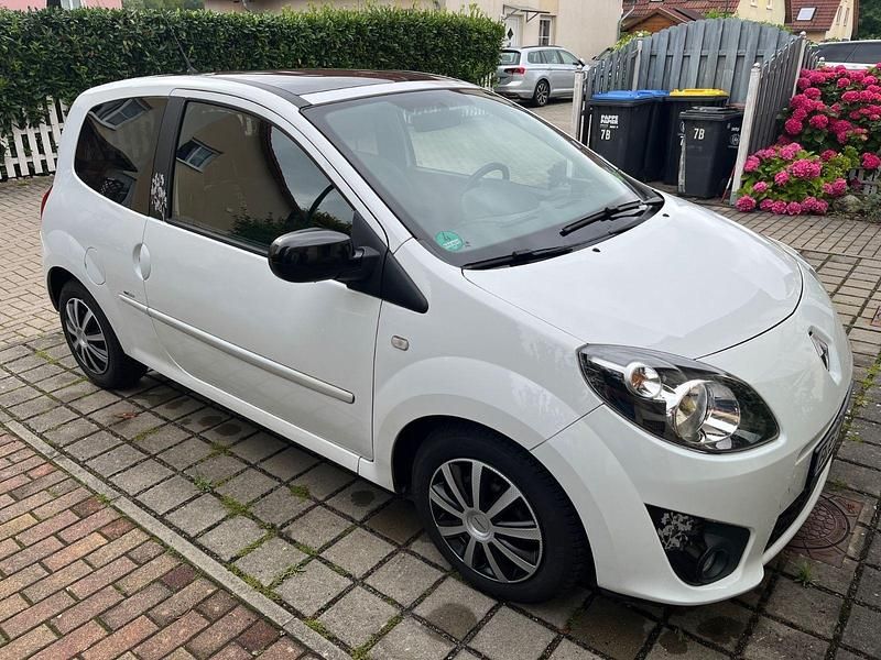 Weiß Gebraucht 2011 Renault Twingo Night&Day Kleinwagen | 2.500 € (Superpreis) - Bild 1/4