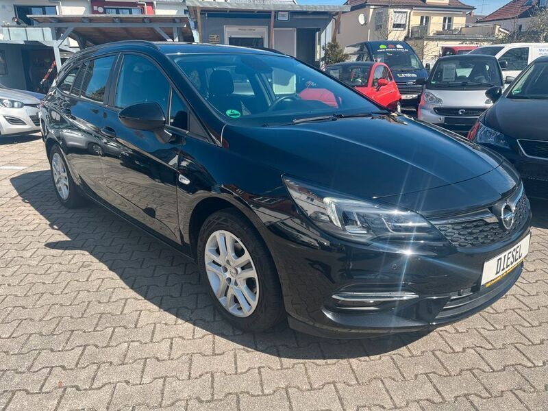 Schwarz Gebraucht 2021 Opel Astra Business Kombi | 11.990 € (Guter Preis) - Bild 1/4