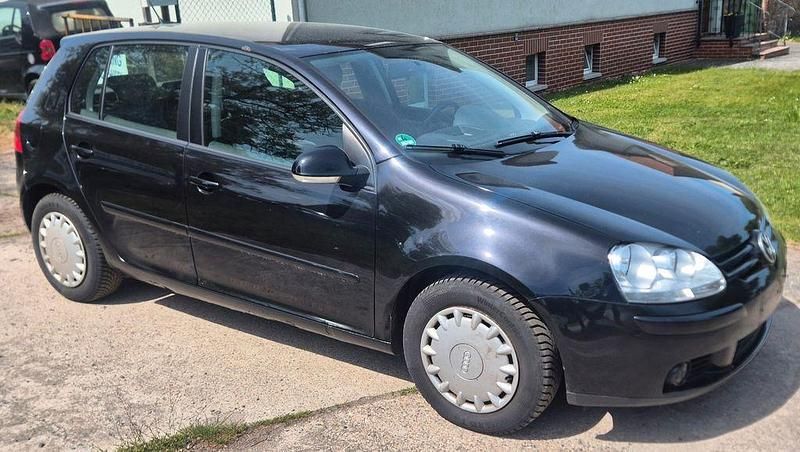 Gebraucht VW Golf V Trendline 102 PS (75 kW) 2007 Schwarz Limousine