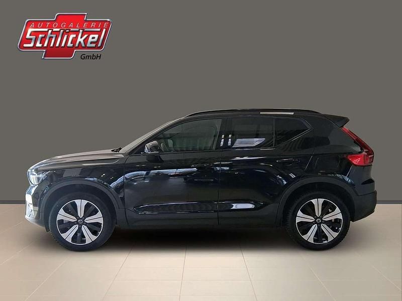 Gebraucht Volvo XC40 Core 169 kW (231 PS) 2023 Onyx black / metallic SUV
