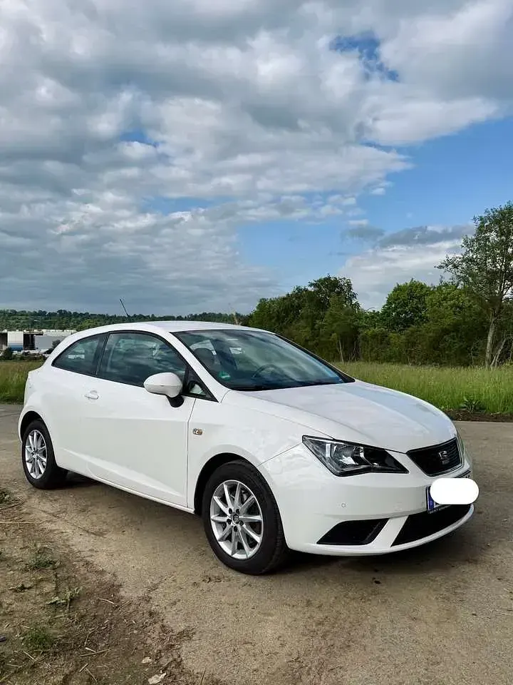 Gebraucht Seat Ibiza Style 110 PS (80 kW) 2015 Weiß Kleinwagen