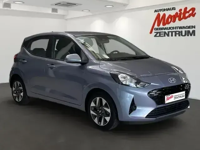 Gebraucht Hyundai i10 Trend 63 PS (46 kW) 2025 Blau Kleinwagen
