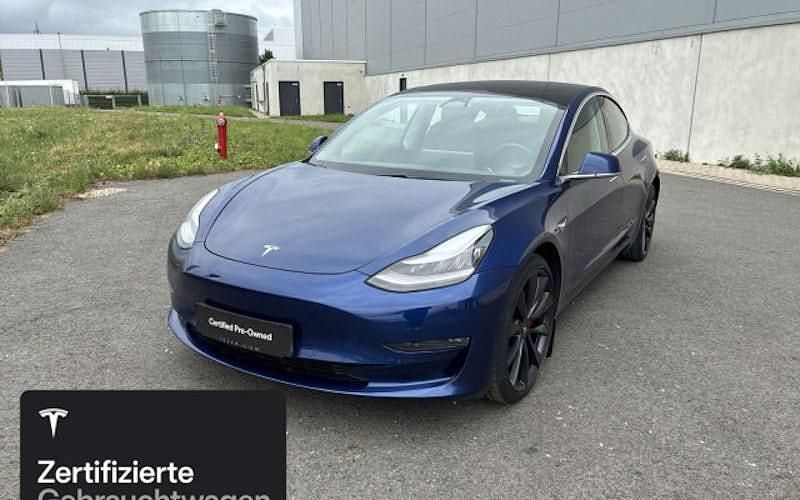 Blau Gebraucht 2020 Tesla Model 3 Performance Limousine | 24.400 € (Fairer Preis) - Bild 1/4