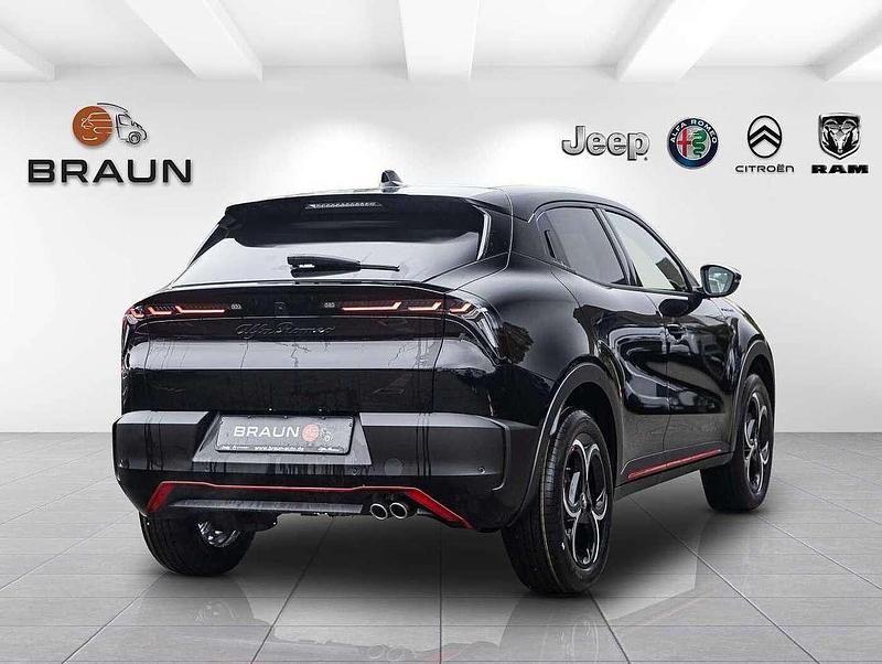 Gebraucht Alfa Romeo GT Junior Edizione Speciale 145 PS (106 kW) 2025 Nero tortona Kleinwagen