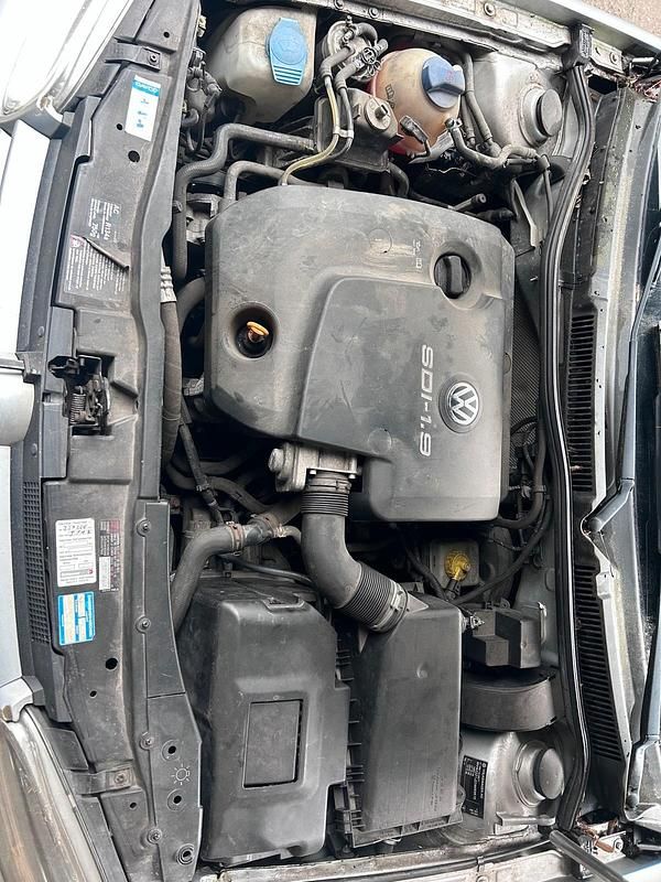 Gebraucht VW Golf IV 68 PS (50 kW) 2001 Silber Kombi