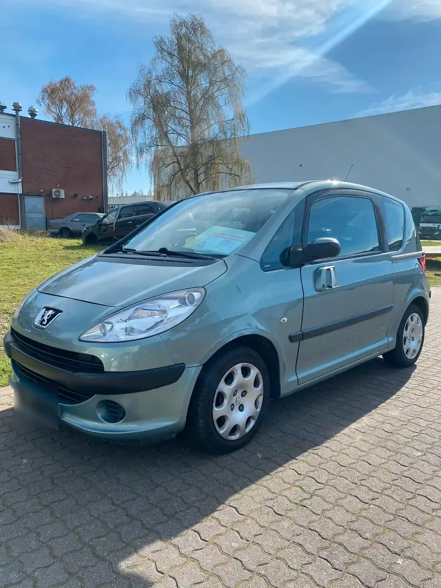 Gebraucht Peugeot 1007 88 PS (64 kW) 2006 Van / Kleinbus