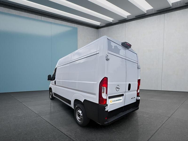 Neu Opel Movano 140 PS (102 kW) 2025 Weiß Van
