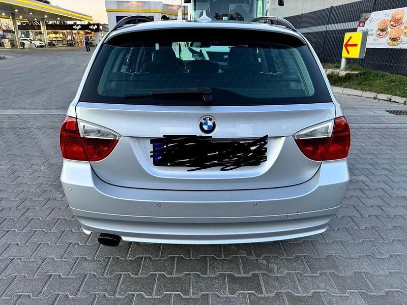 Gebraucht BMW 320 Performance 163 PS (119 kW) 2008 Silber Kombi