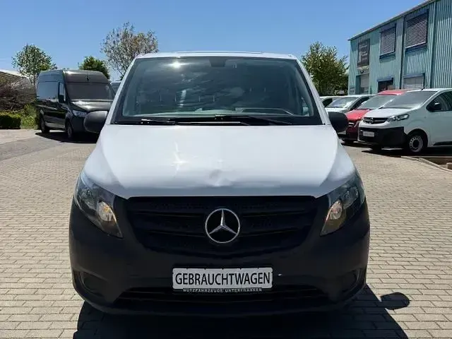 Gebraucht Mercedes Vito 190 PS (139 kW) 2019 Weiß Van