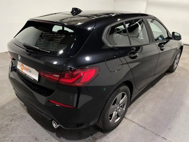 Gebraucht BMW 118 Advantage 150 PS (110 kW) 2022 Schwarz Kleinwagen