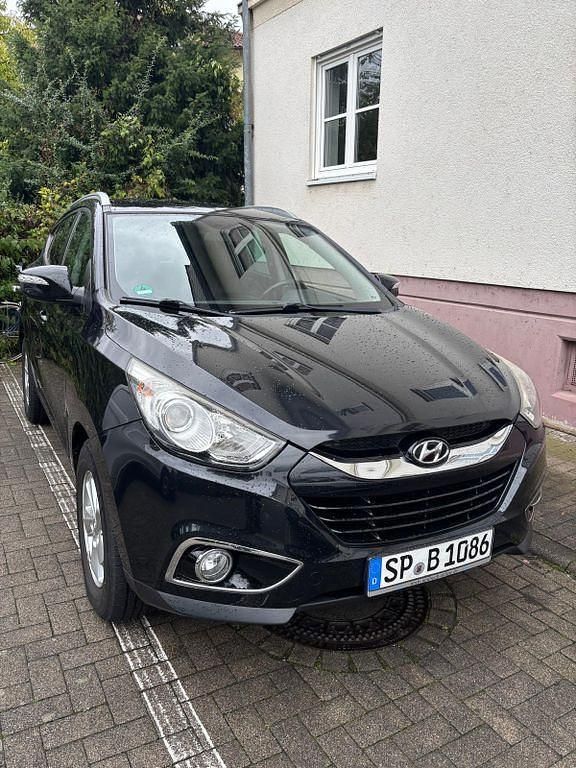 Schwarz Gebraucht 2011 Hyundai ix35 SUV | 6.500 € (Fairer Preis) - Bild 1/4