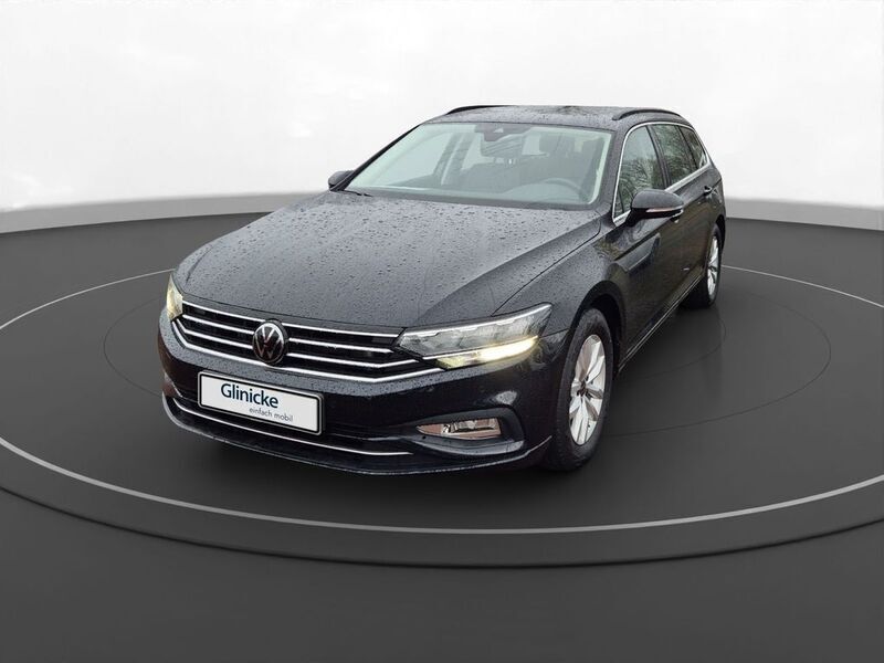 Gebraucht VW Passat Business 150 PS (110 kW) 2023 Deep black perleffekt Kombi