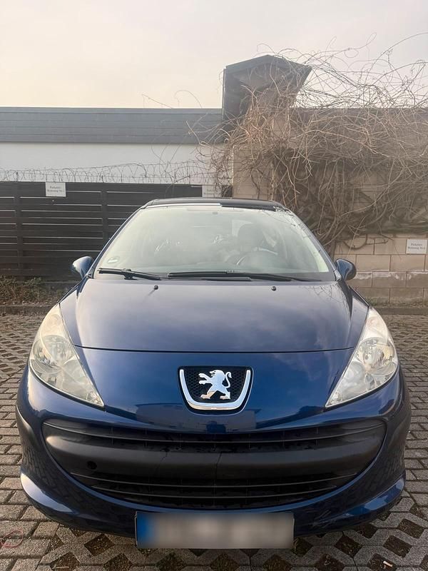 Gebraucht Peugeot 207 88 PS (64 kW) 2007 Blau Coupé
