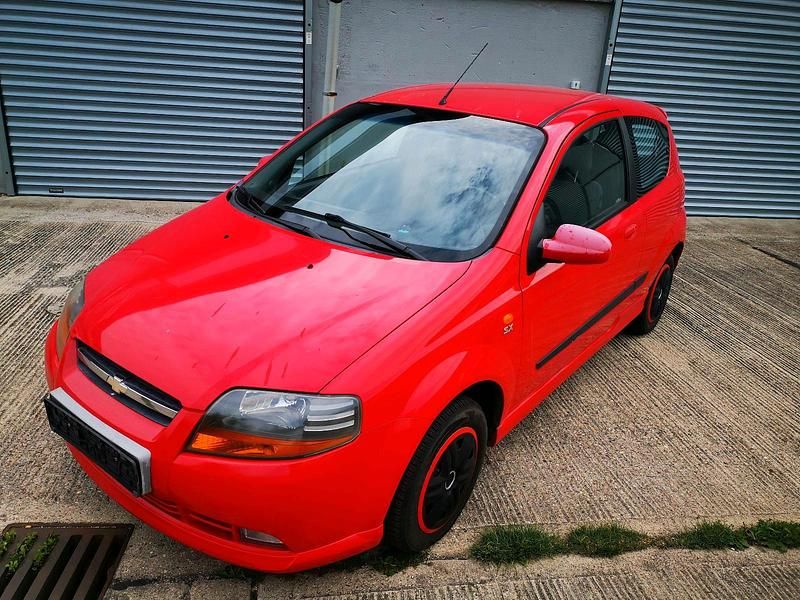 Rot Gebraucht 2005 Chevrolet Kalos Kleinwagen | 1.800 € (Fairer Preis) - Bild 1/4