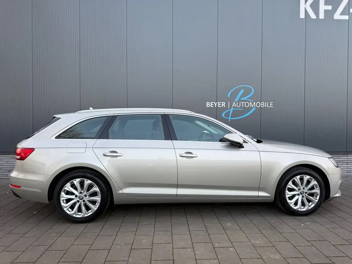 Brugt Audi A4 Design 150 HK (110 kW) 2017 Sølv Stationcar