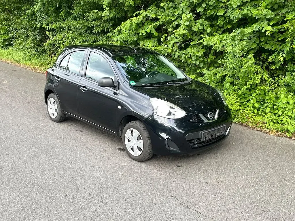 Gebraucht Nissan Micra 80 PS (58 kW) 2014 Schwarz Kleinwagen