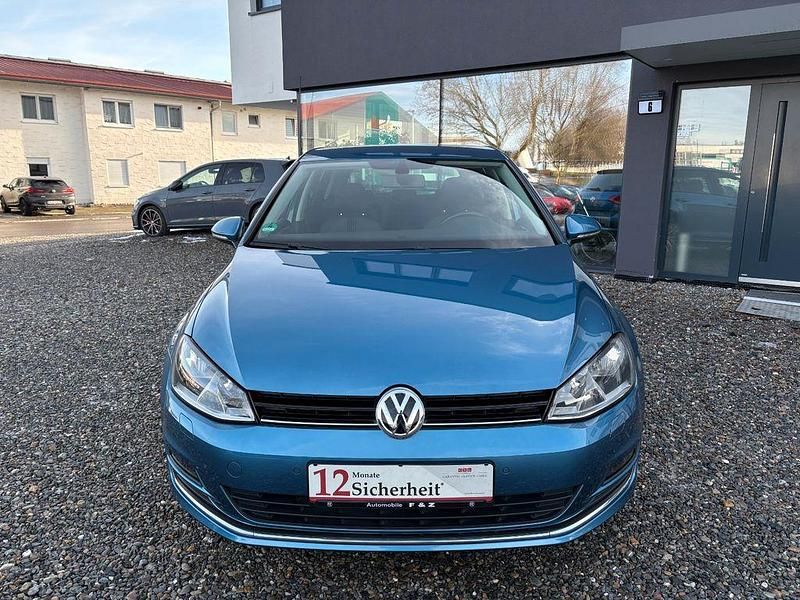 Gebraucht VW Golf VII Allstar 110 PS (80 kW) 2017 Blau Limousine