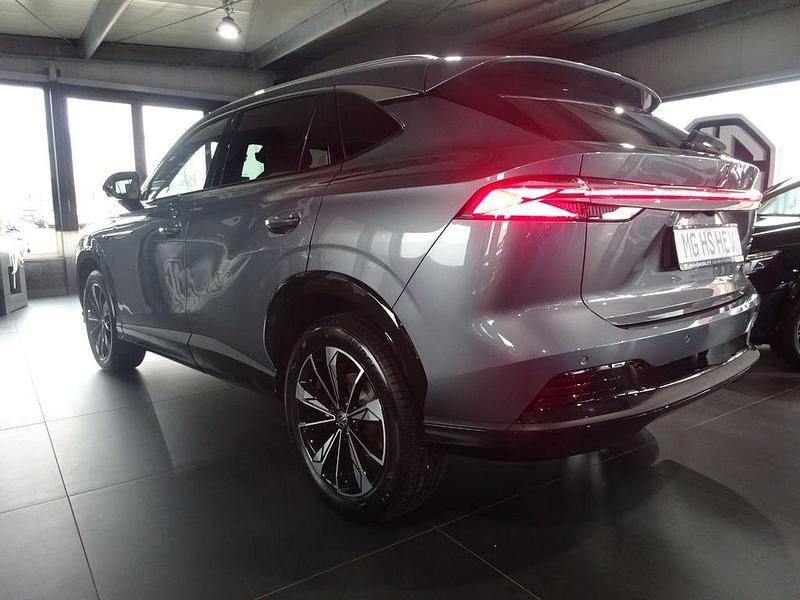 Ny MG HS Luxury 224 HK (164 kW) 2026 Grå SUV
