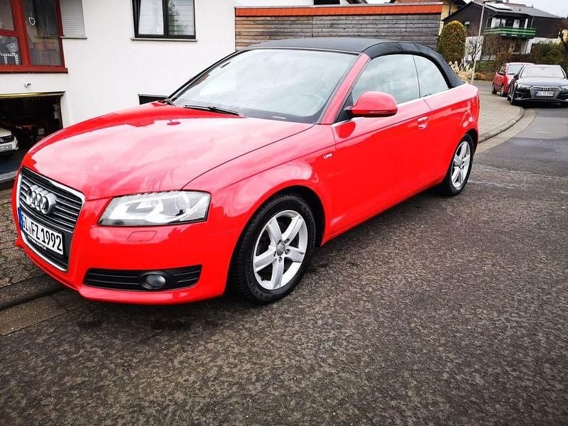 Gebraucht Audi A3 Cabriolet S-Line 160 PS (117 kW) 2010 Rot Cabrio