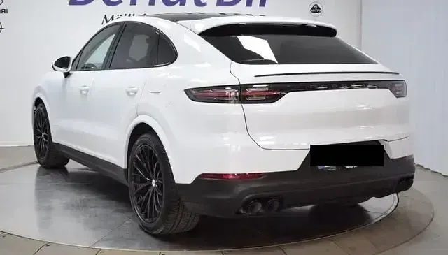 Gebraucht Porsche Cayenne Platinum Edition 462 PS (339 kW) 2022 Carraraweiß SUV