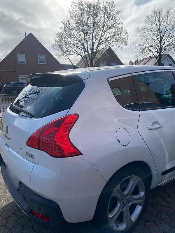 Gebraucht Peugeot 3008 200 PS (147 kW) 2012 Weiß Kombi