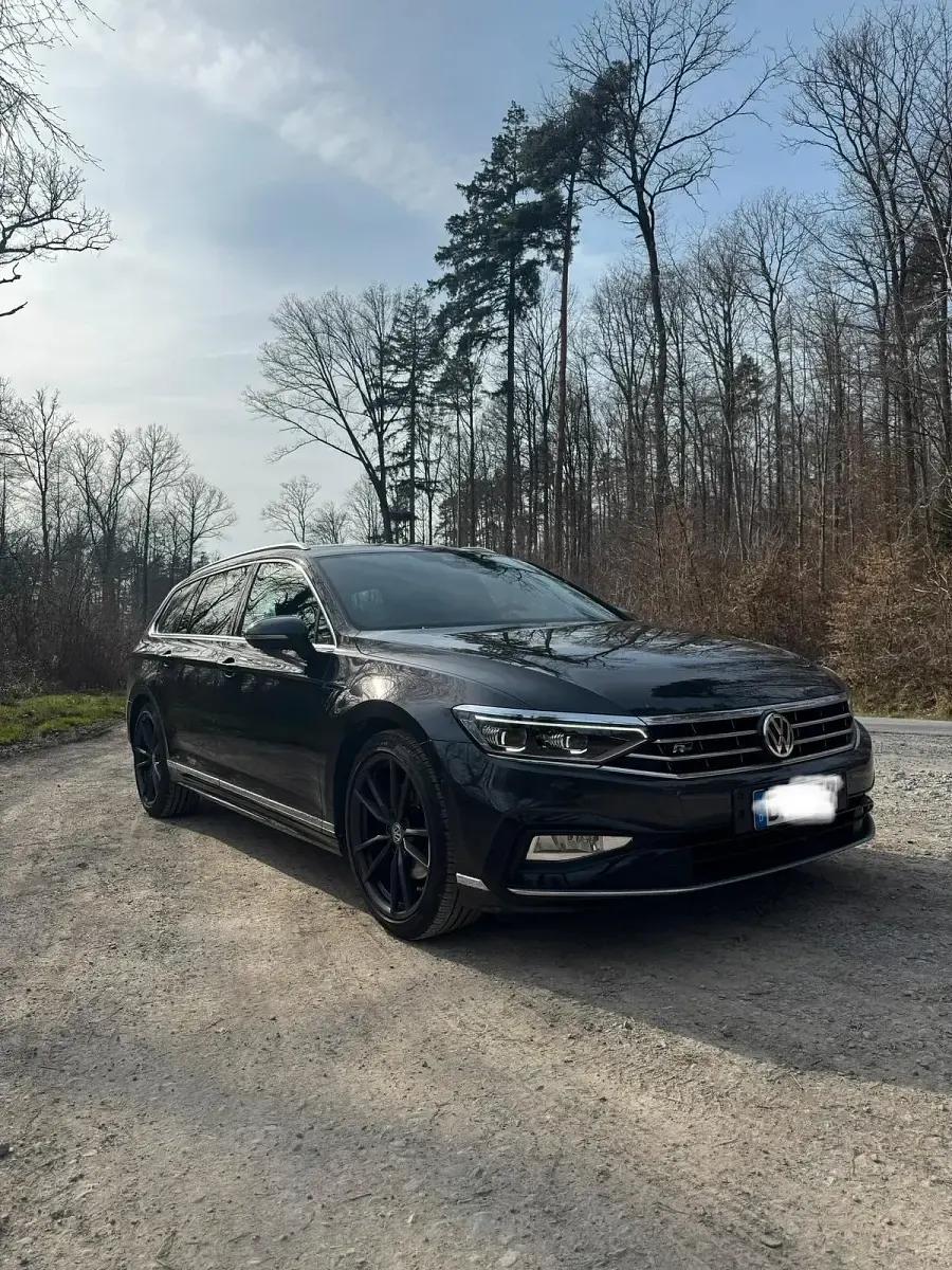 Gebraucht VW Passat R-line 190 PS (139 kW) 2019 Grau Kombi