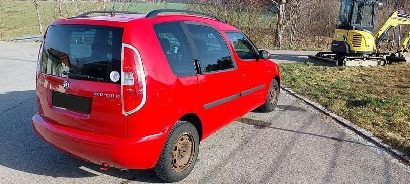 Gebraucht Skoda Roomster Active 86 PS (63 kW) 2014 Rot Van / Kleinbus