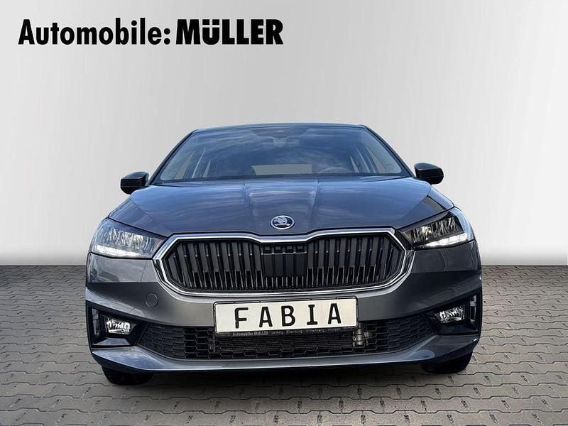 Gebraucht Skoda Fabia Selection 95 PS (69 kW) 2025 Grau Limousine