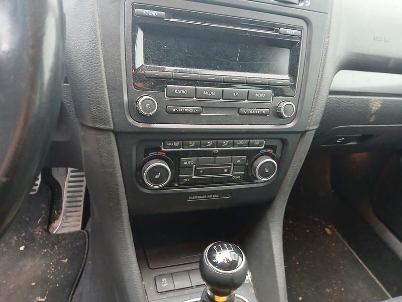 Gebraucht VW Golf VII Style 105 PS (77 kW) 2012 Braun Kombi